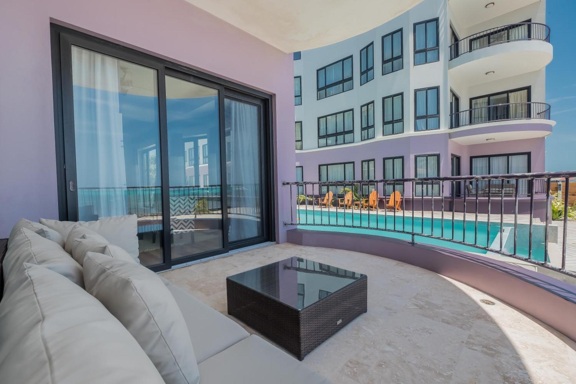 Diamante Beachfront Suites San Pedro  Kültér fotó