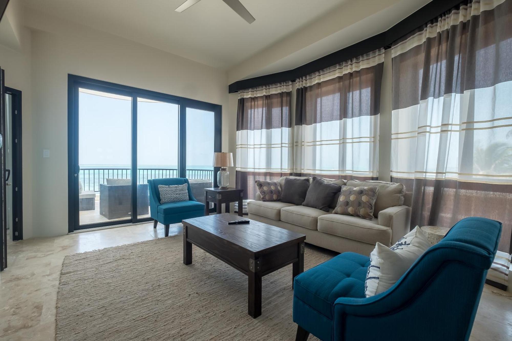 Diamante Beachfront Suites San Pedro  Kültér fotó