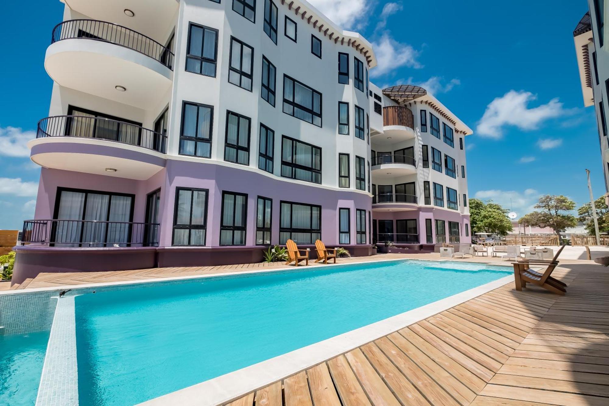 Diamante Beachfront Suites San Pedro  Kültér fotó