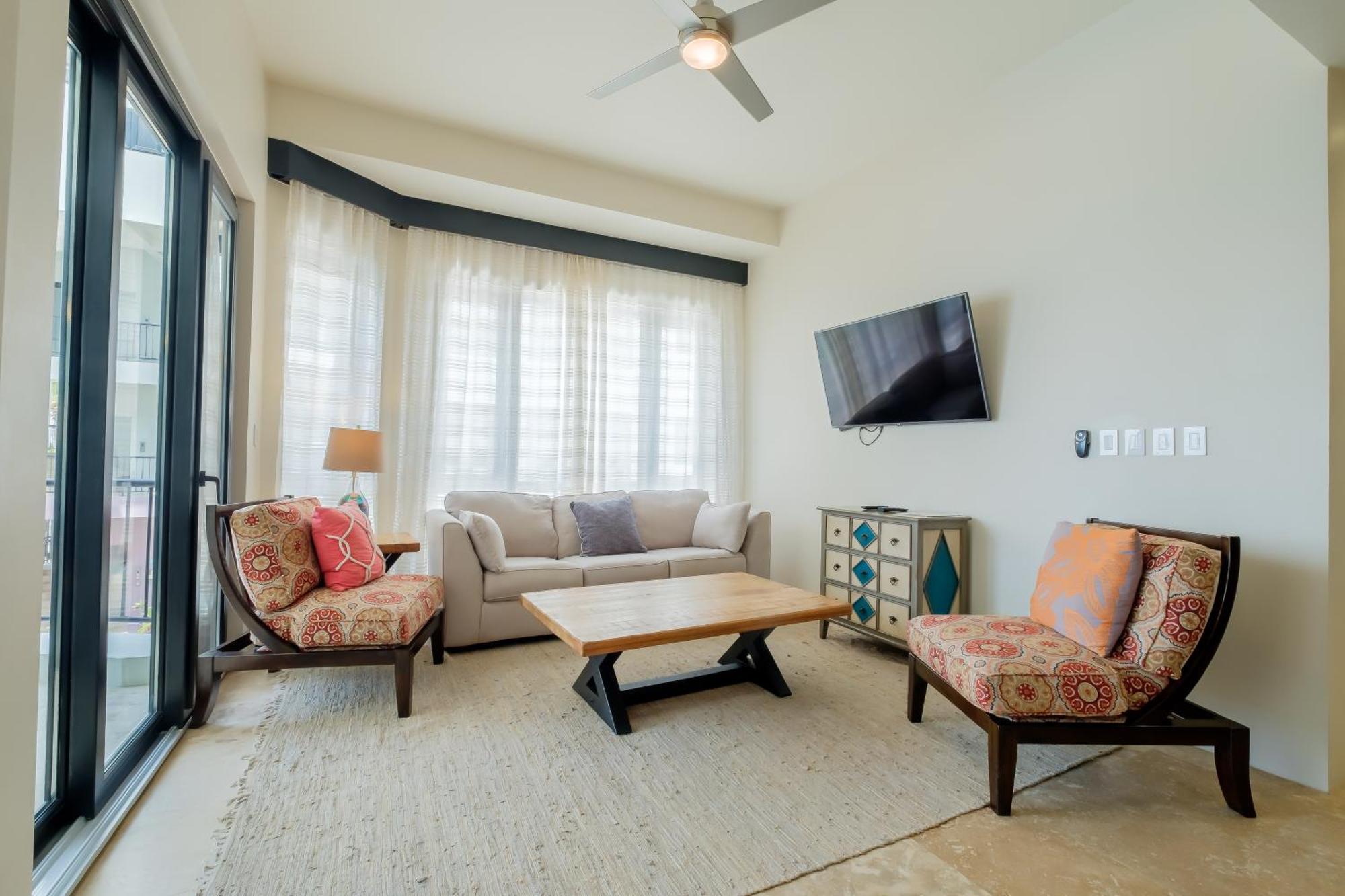 Diamante Beachfront Suites San Pedro  Kültér fotó