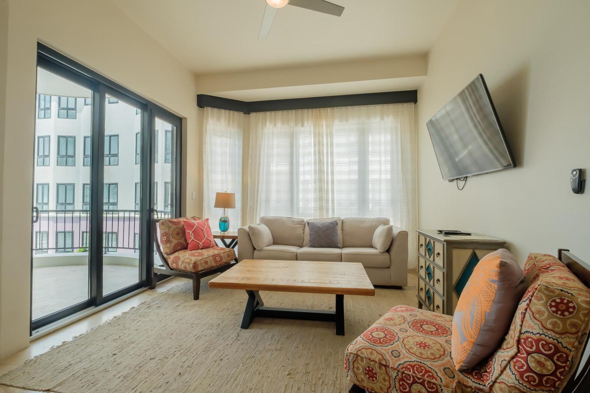 Diamante Beachfront Suites San Pedro  Kültér fotó