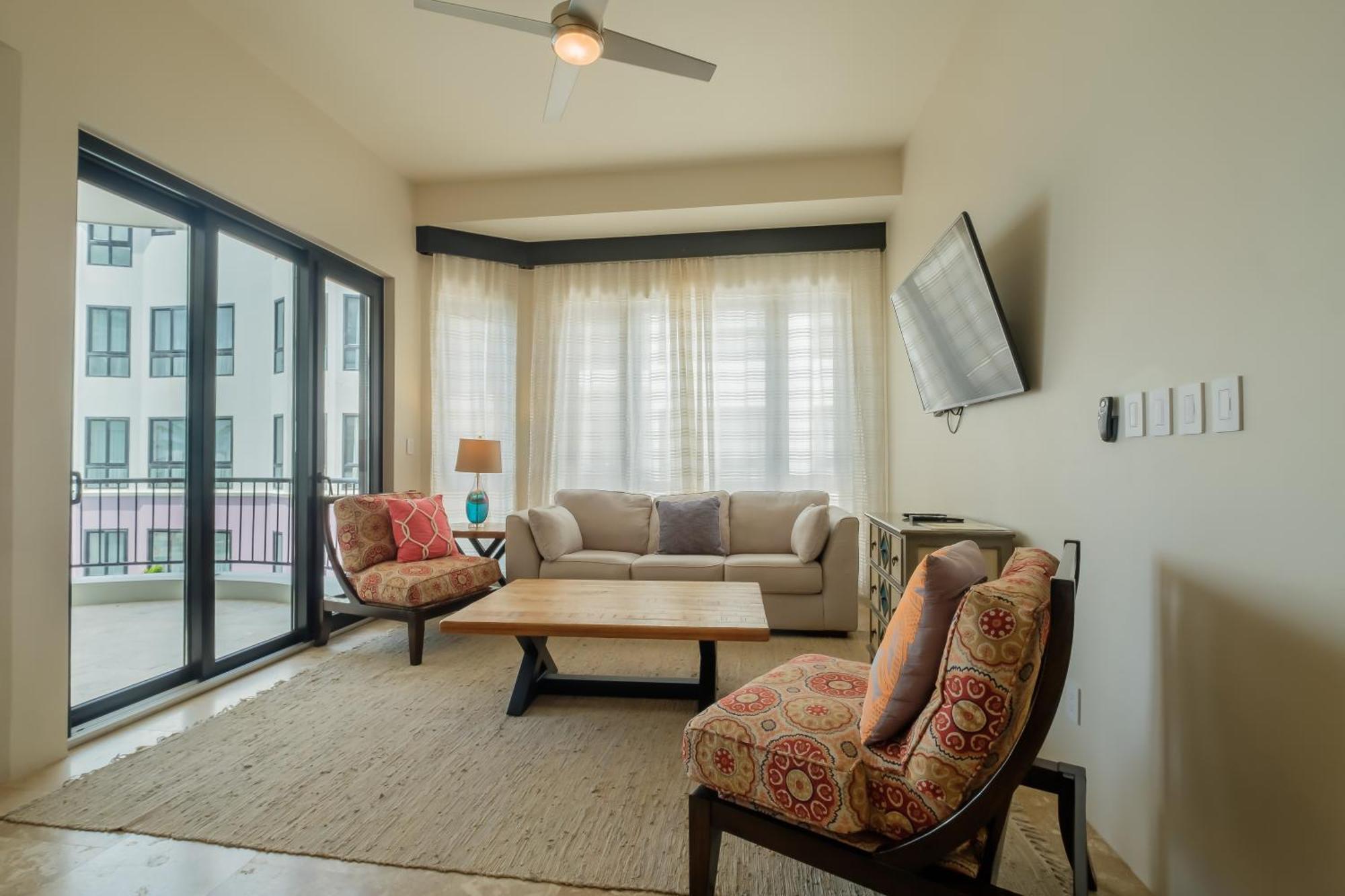 Diamante Beachfront Suites San Pedro  Kültér fotó